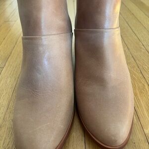 Nisolo Beige Booties